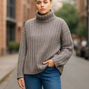 H&M Sweater Womens M Oversized Rib Knit Wool Turtleneck RomCom Modest Career New